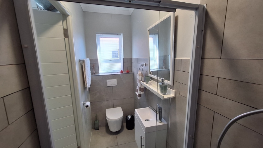 5 Bedroom Property for Sale in Port Owen Western Cape